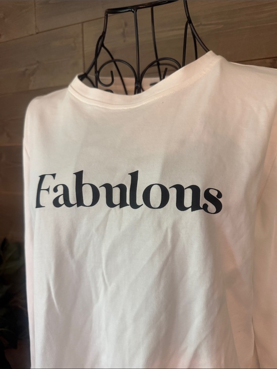 Tops - White long sleeve tea shirt “fabulous”